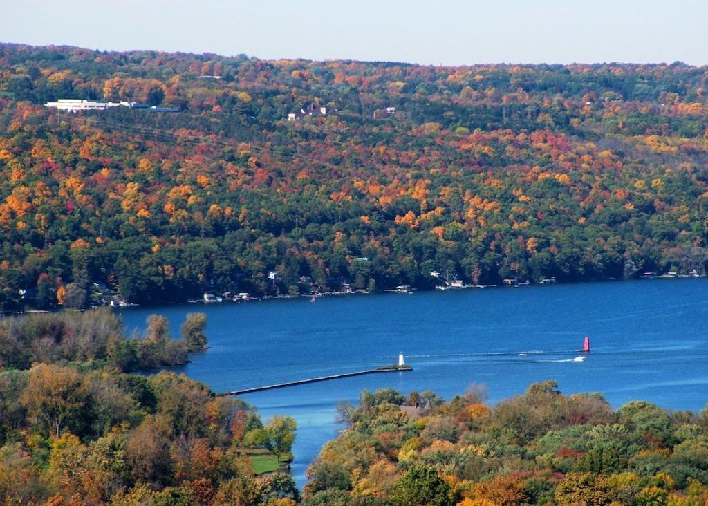 Americas Best Value Inn Horseheads Bagian luar foto